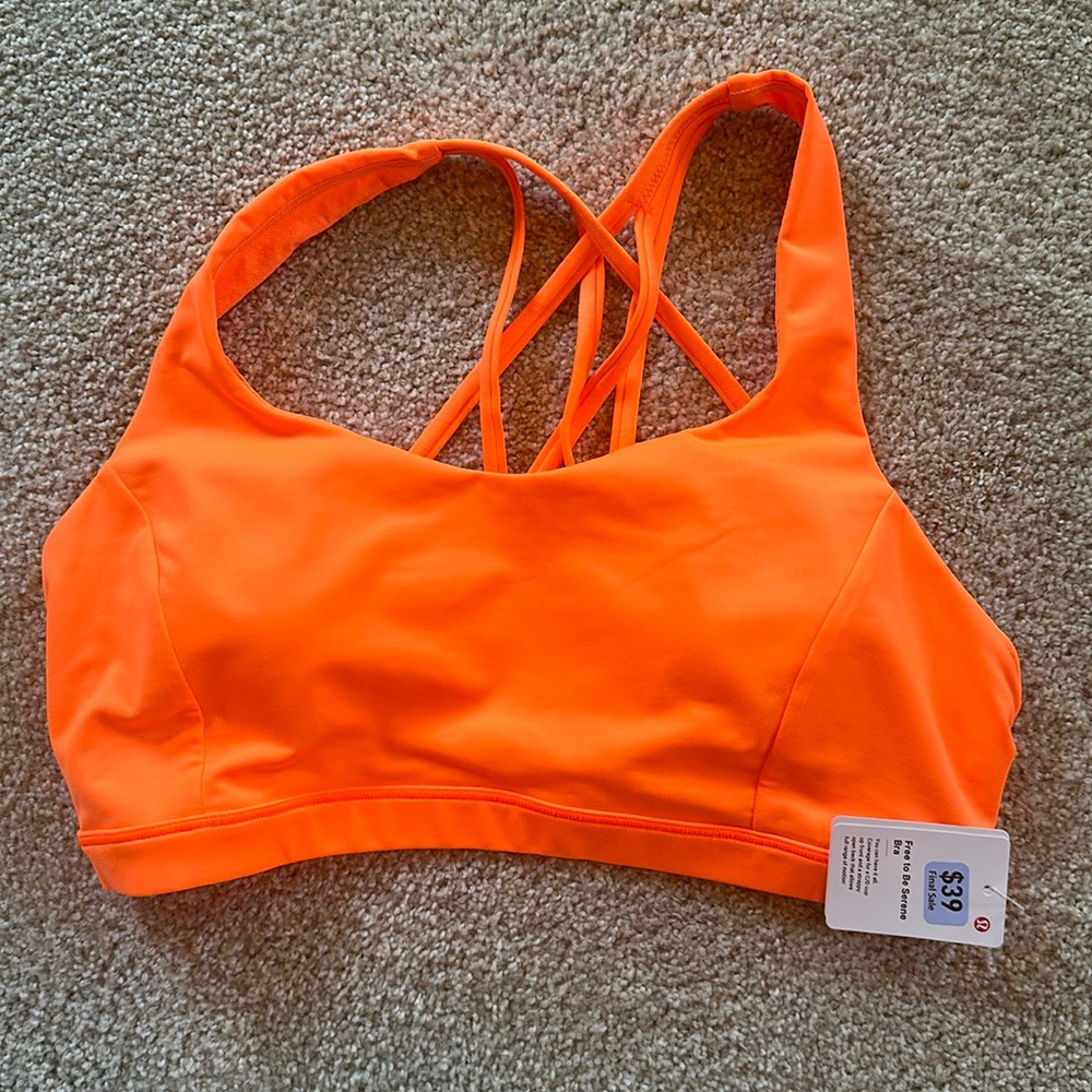 Lululemon Free to Be Serene Bra